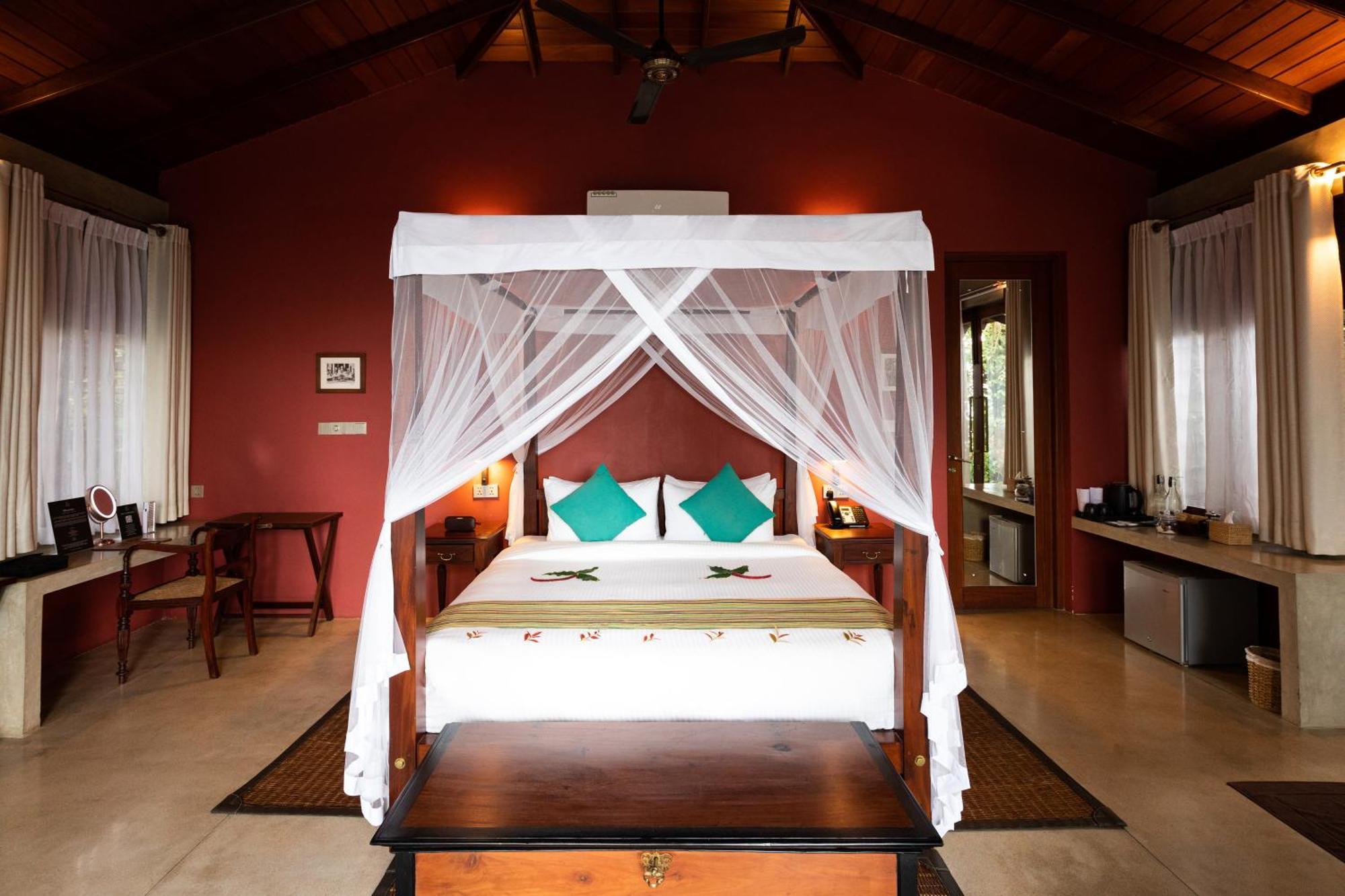 Aarunya Nature Resort - Kandy Buitenkant foto