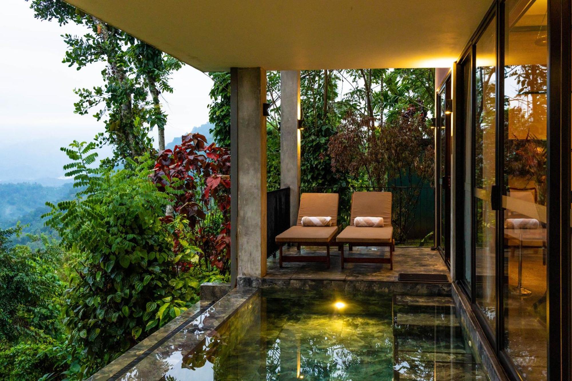 Aarunya Nature Resort - Kandy Buitenkant foto