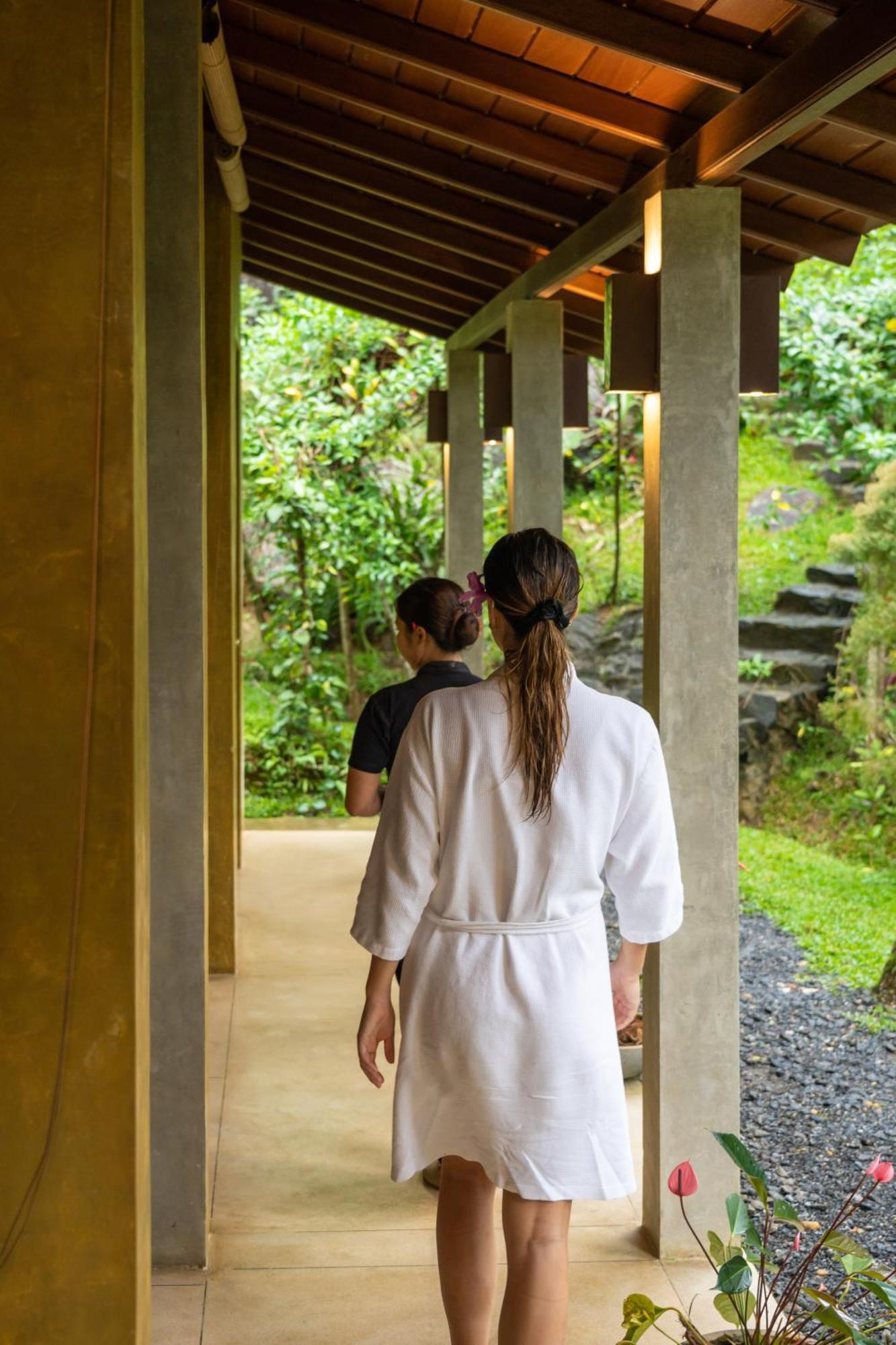 Aarunya Nature Resort - Kandy Buitenkant foto