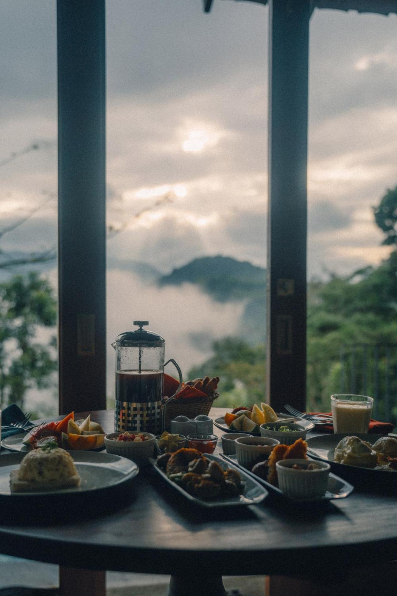 Aarunya Nature Resort - Kandy Buitenkant foto