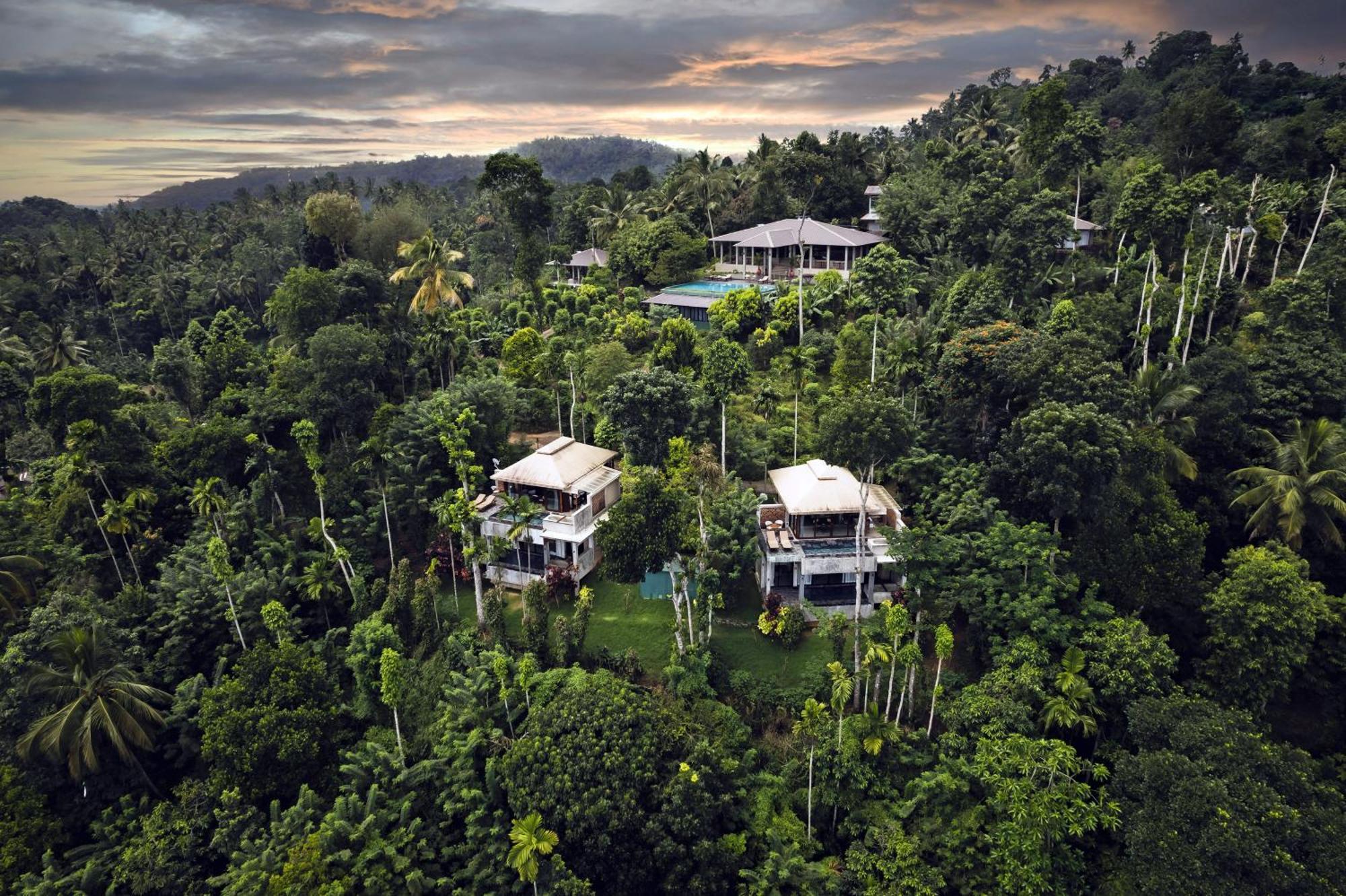 Aarunya Nature Resort - Kandy Buitenkant foto